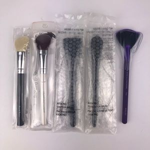 Lot of 5 New Makeup Brushes